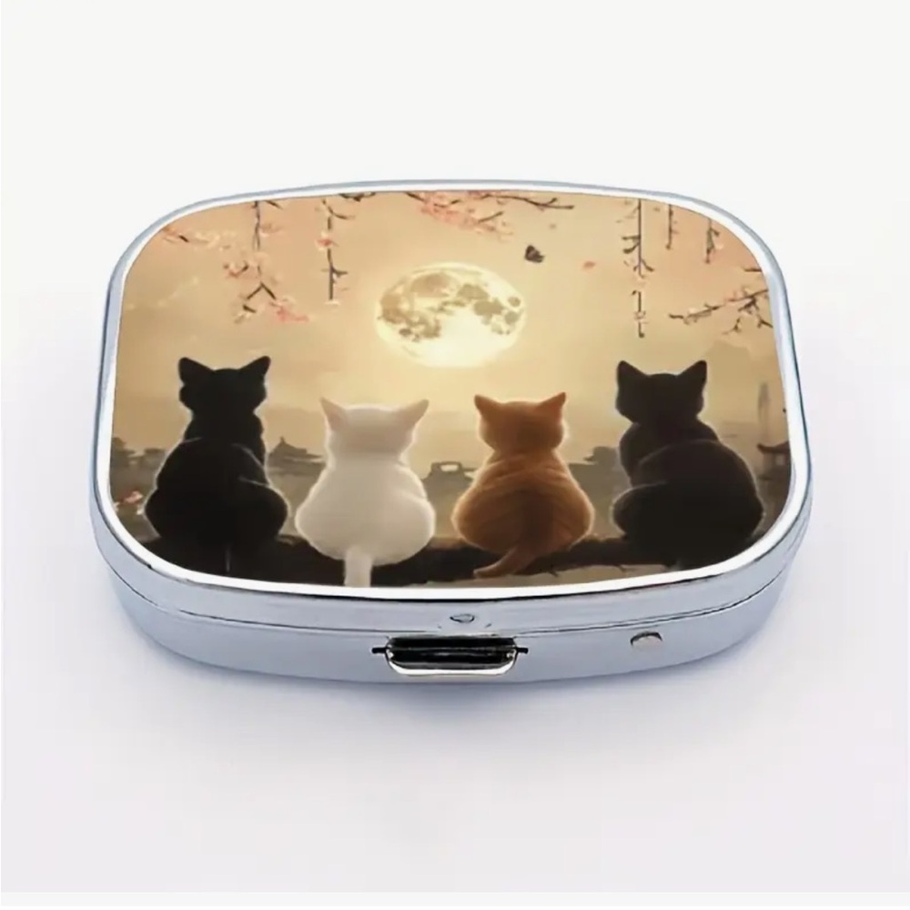 Kitty’s Watching Sunset Pill Case-NEW